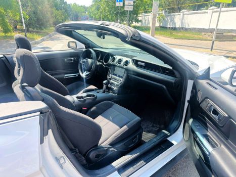 Ford Mustang Кабриолет