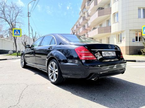 Mercedes-Benz S221 2010 г.